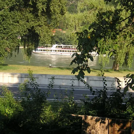 Weinbau-gaestezimmer Martin Und Eva Maria Jamek Weissenkirchen in der Wachau