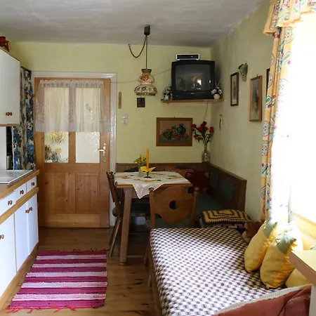 Weinbau-Gaestezimmer Martin Und Eva Maria Jamek